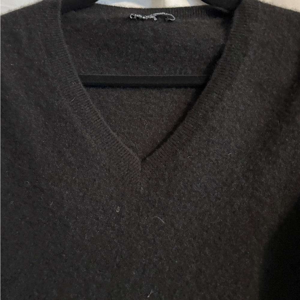Hilary Radley 100% Cashmere Black V Neck Sweater XL - Picture 4 of 11
